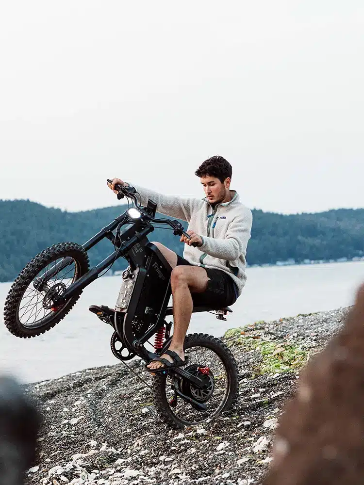 E7 Electric Bicycle For City Commuting - Image 12